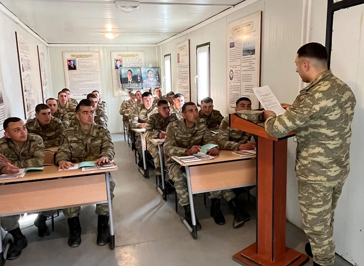 MN: Hərbçilər Vətəni istənilən təhdid və təhlükələrdən qorumaq əzmi nümayiş etdirir