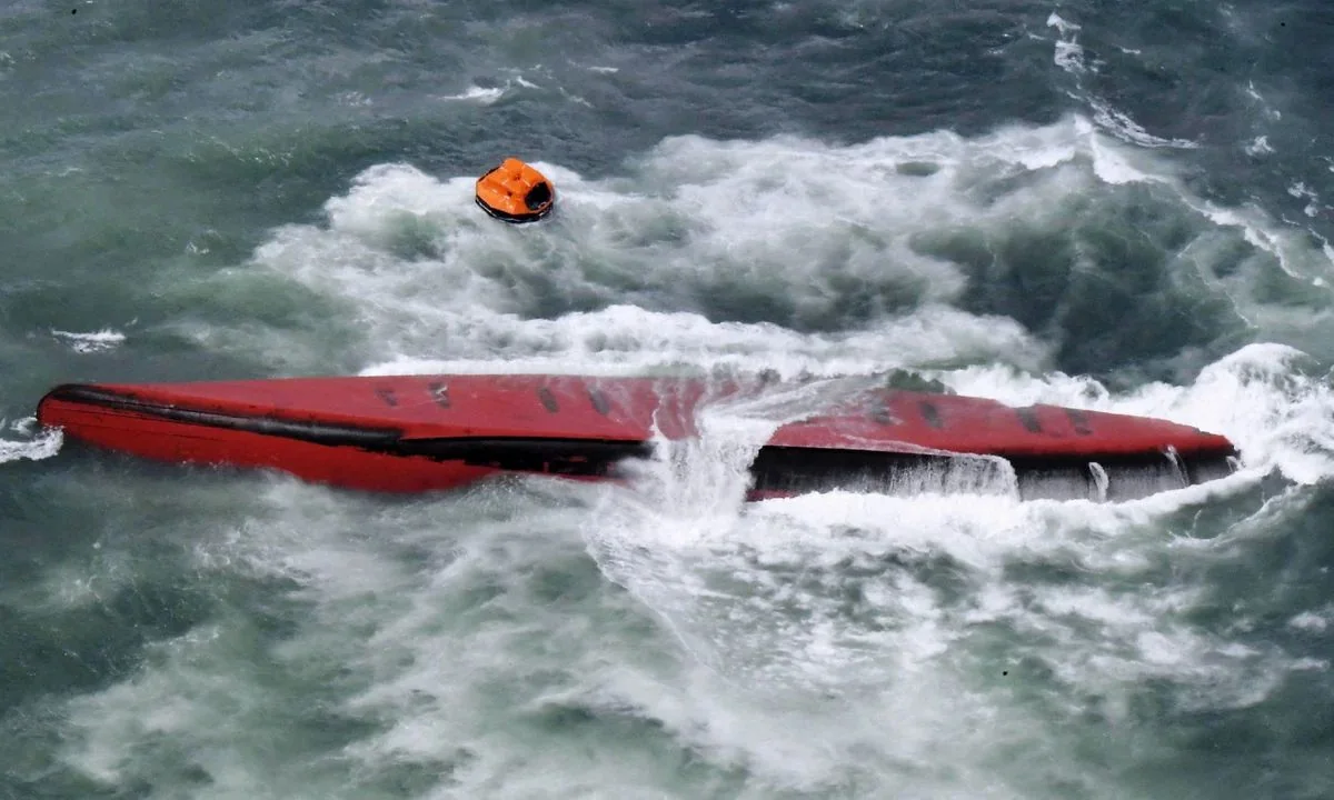 8 dead after boat capsizes in southwest China