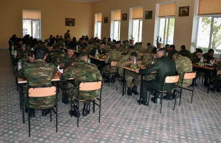 ​Azərbaycanda yeni əsgər yataqxanası istifadəyə verilib