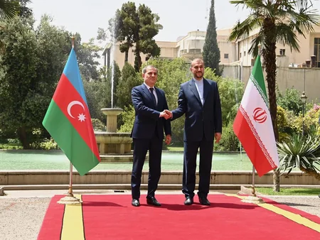 Azərbaycan və İran XİN başçılarının müzakirə etdikləri məsələlər açıqlanıb