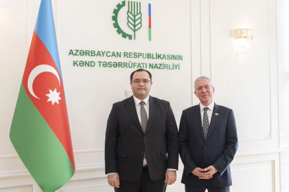 Britaniya səfiri: Ən ləzzətli meyvə-tərəvəzi Azərbaycanda daddım