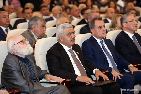 AMEA-da Neft-Kimya Prosesləri İnstitutunun 90 illik yubileyinə həsr olunan yığıncaq keçirilib - FOTO