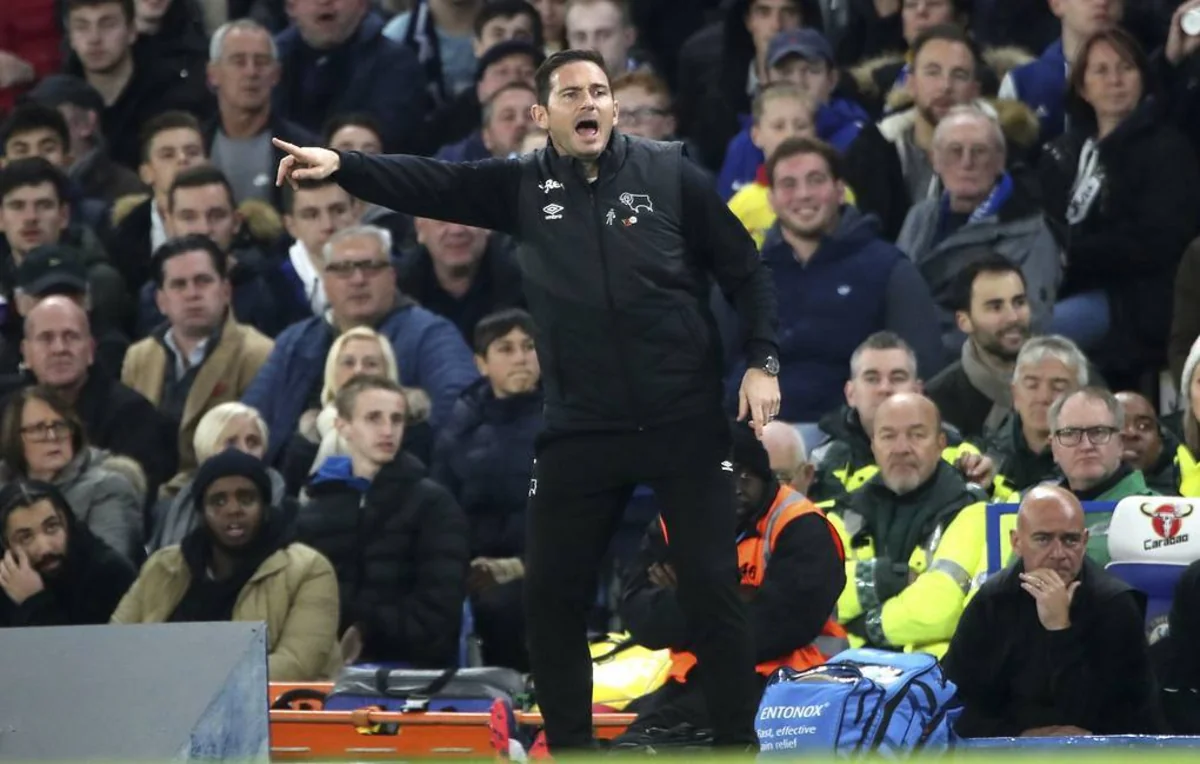 Media: Former Chelsea footballer Lampard may lead the team, replacing Sarri