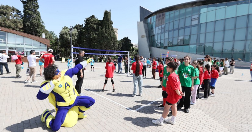 AVF Uşaqların Beynəlxalq Müdafiəsi Gününə həsr olunan voleybol festivalı keçirib