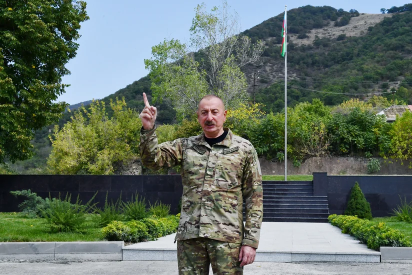 Hərbçilərimiz Arazın sahilindən Murova qədər kifayət qədər üstün və strateji mövqedədir - RƏY