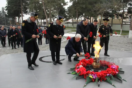 Lənkəran, Salyan,  Cəlilabad, Biləsuvar və Zərdabda 20 Yanvar şəhidlərinin xatirəsi anılıb