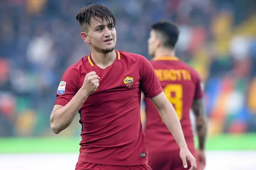 Cengiz Ünder Romanın heyətində mövsümün ən yaxşı gənc oyunçusu seçilib