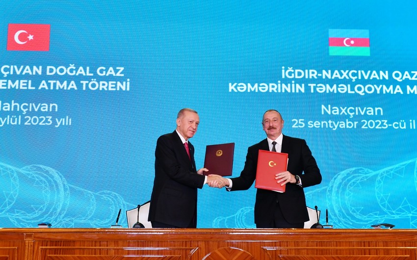 Naxçıvanda Azərbaycan-Türkiyə sənədlərinin imzalanma mərasimi keçirilib - YENİLƏNİB