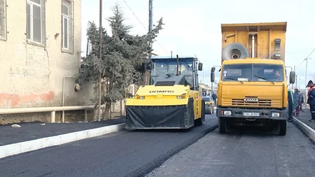 Deformasiyaya uğramış Sabunçu-Ramana avtomobil yolu  asfaltlanır - VİDEO