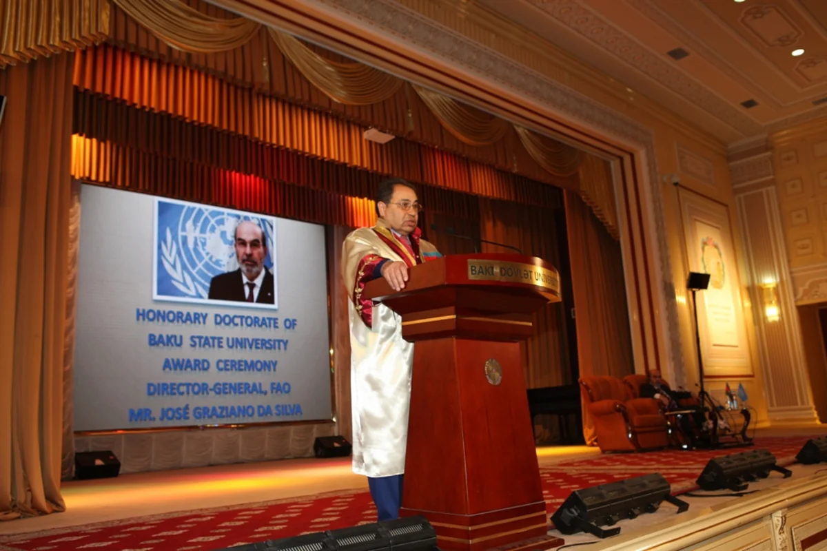 FAO-nun baş direktoruna BDU-nun fəxri doktoru diplomu təqdim olunub
