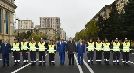 Prezident İlham Əliyev Şəfayət Mehdiyev küçəsində görülən işlərlə tanış olub - YENİLƏNİB