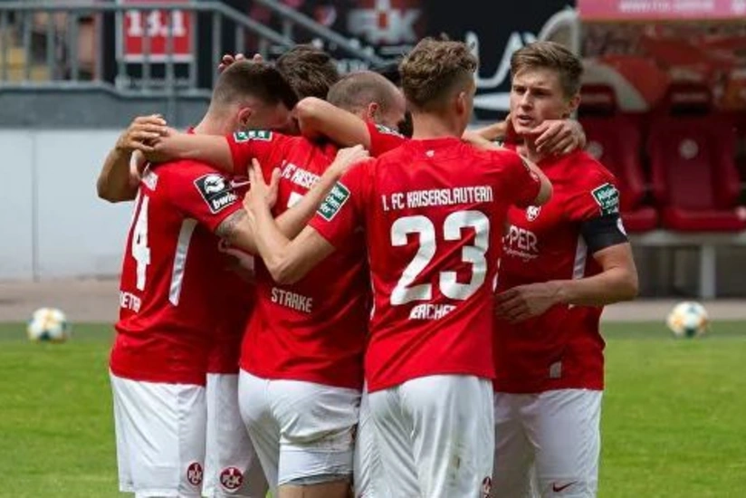 Almaniyanın məşhur futbol klubu müflis oldu