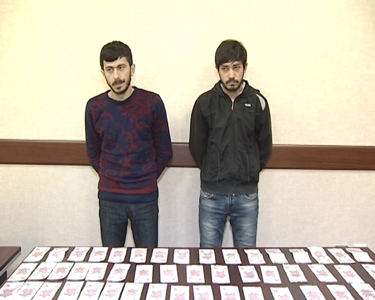 Saxta pul əskinaslarının satışı ilə məşğul olanlar tutulublar