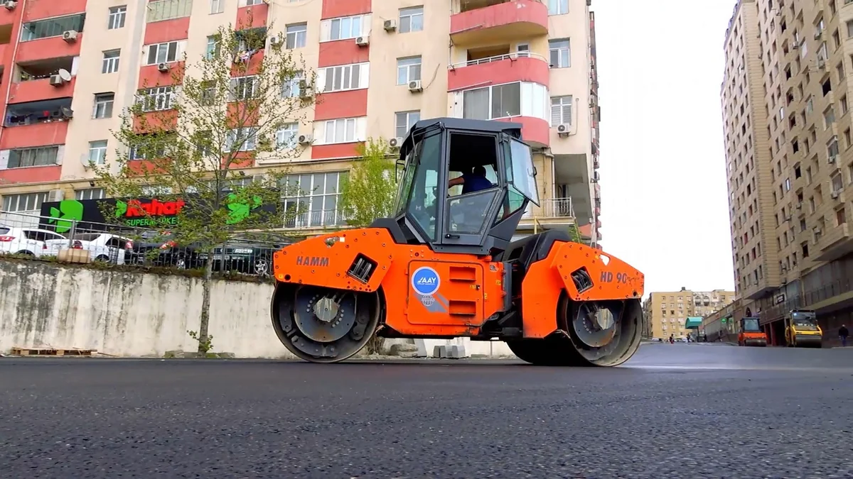 Bakının Xətai rayonunda 2 əsas küçə təmir edilir