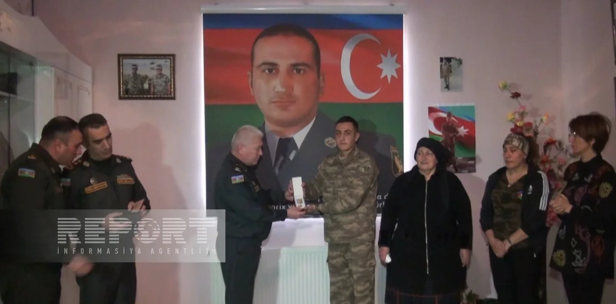 Naxçıvanda antiterror tədbirlərində şəhid olanların ailə üzvlərinə orden və medallar təqdim edilib