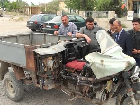 ​Salyan sakini qeyri-adi motosikl düzəldib - FOTO