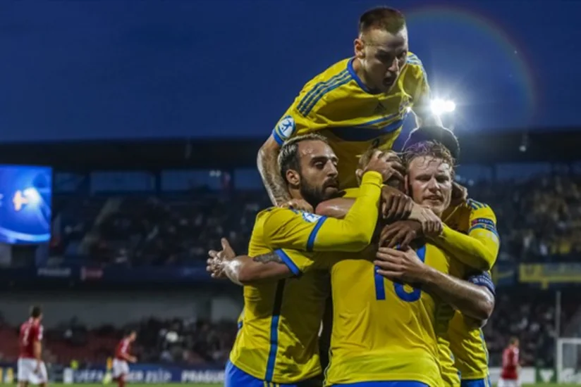 21 yaşadək futbolçular arasında Avropa çempionatının finalçıları müəyyənləşib