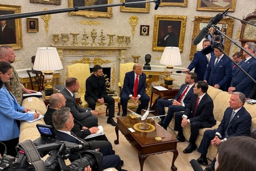 Tramp-Zelenski görüşündən əvvəl Oval kabinetdə Ukraynanın 1992-2013-cü illərdəki xəritəsi qoyulub