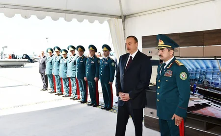 Prezident İlham Əliyev Dövlət Sərhəd Xidməti Sahil Mühafizəsinin ikinci dərəcəli yeni sərhəd gözətçi gəmisi ilə tanış olub