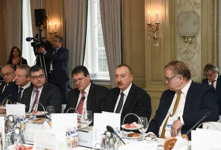 President Ilham Aliyev attended roundtable of Munich Security Conference