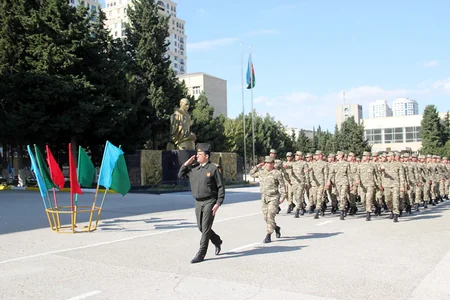 Graduation ceremony of course for long-term active military servicemen held in Baku