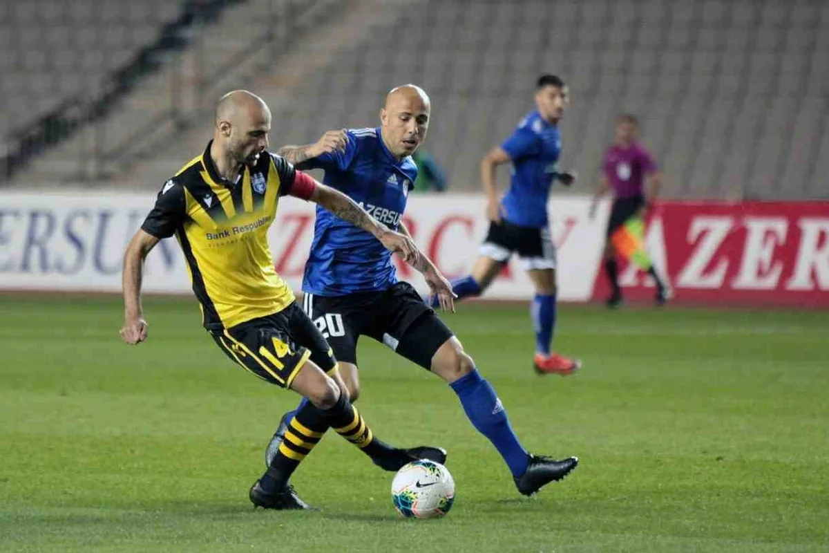 Sabahdan ayrılan futbolçu: Planda olsaydım, qalardım