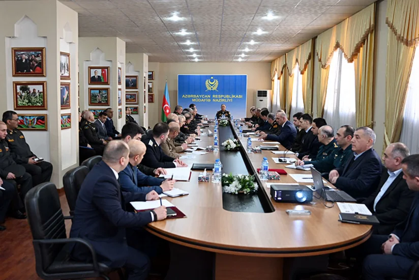 В Минобороны Азербайджана продолжается работа по разработке новых воинских уставов