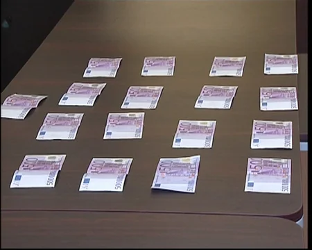 Fake Euro sellers detained in Azerbaijan