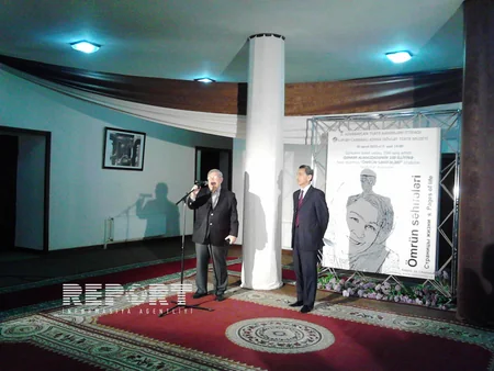 Qəmər Almaszadə haqqında kitabın təqdimatı olub