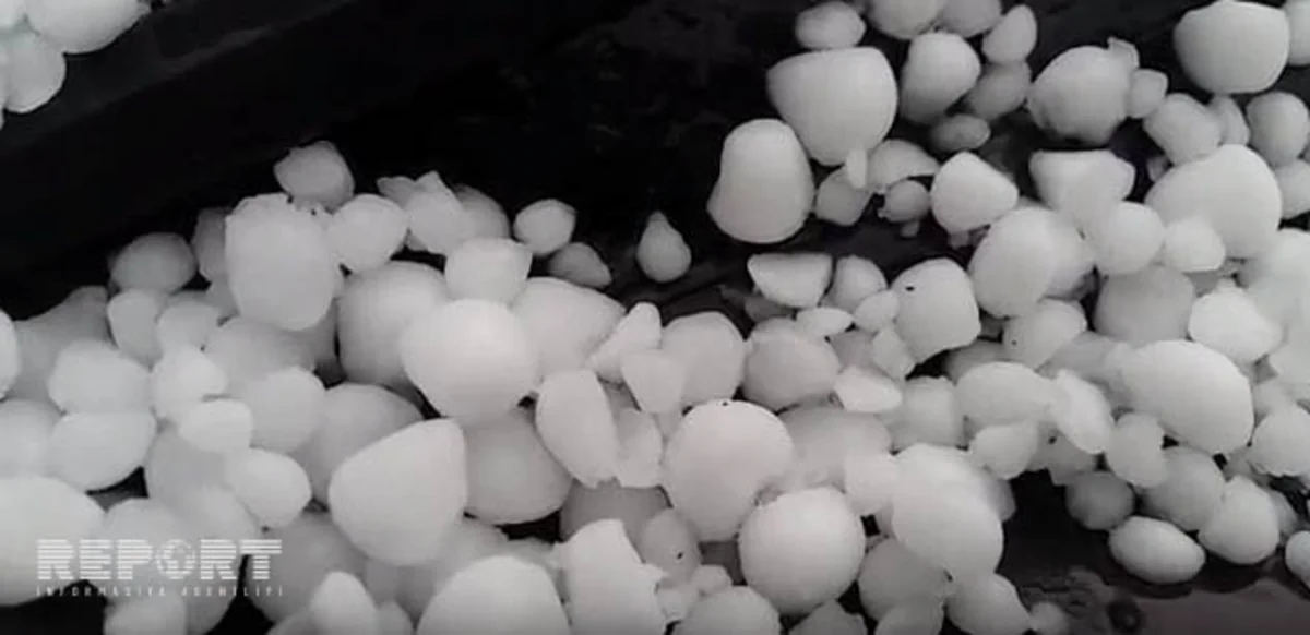 İtaliyada dolu ciddi fəsadlar törədib