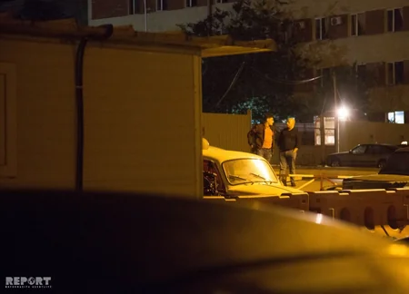 Bakıda avtomobilində bıçaqlanan taksi sürücüsü xəstəxanada ölüb - FOTO - YENİLƏNİB