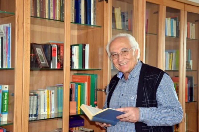 Türkiyəli məşhur yazıçı: “Nağılsız böyüyən uşaq problemləri dialoq əvəzinə dava ilə həll etməyə çalışır” - MÜSAHİBƏ