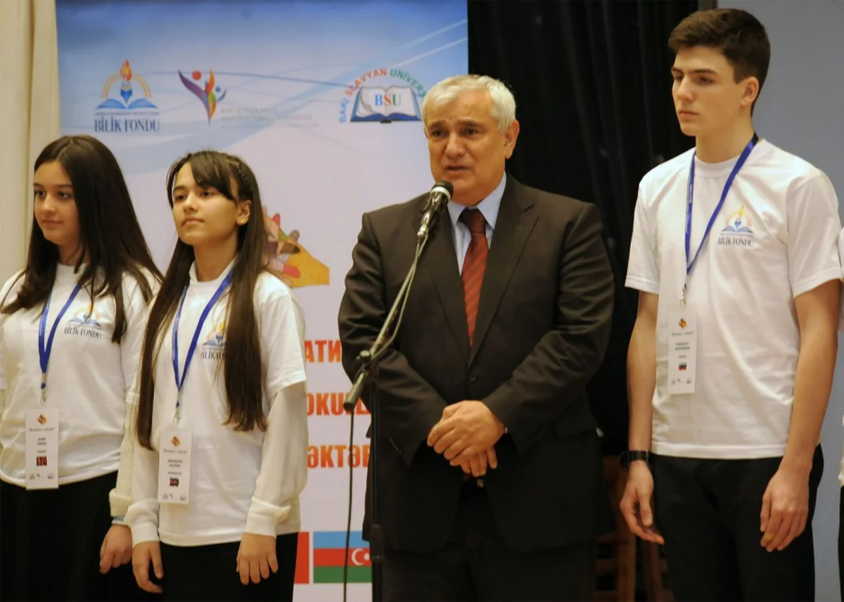 Azərbaycan, Rusiya və Türkiyə məktəbləri arasında “Qardaşlaşma Sazişi” imzalanıb - FOTO