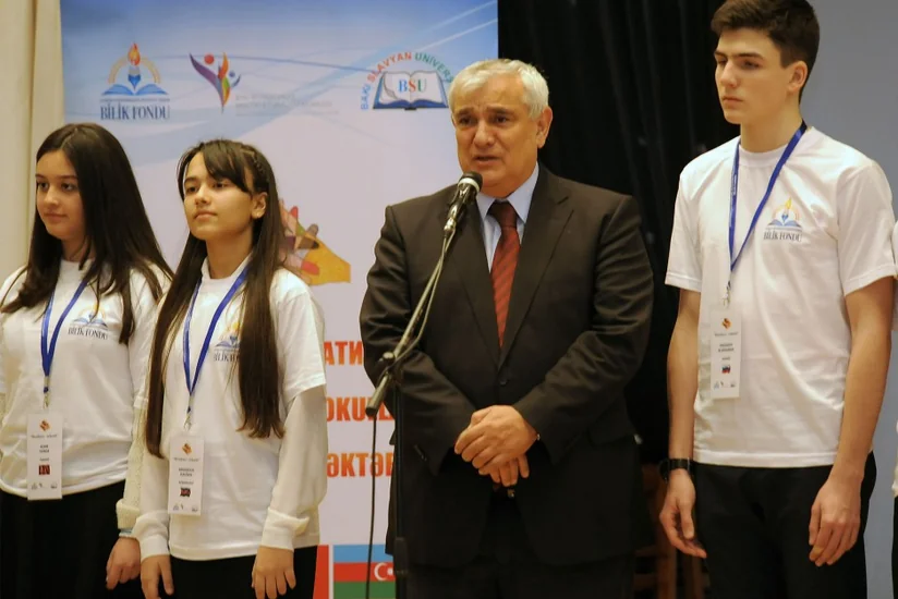 Azərbaycan, Rusiya və Türkiyə məktəbləri arasında “Qardaşlaşma Sazişi” imzalanıb - FOTO