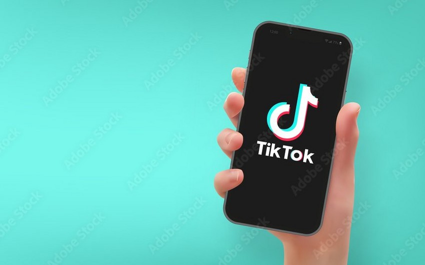 Abşeronda kişi arvadını “Tik-Tok”dan istifadəyə görə döyüb, qadın ərini bağışlayıb