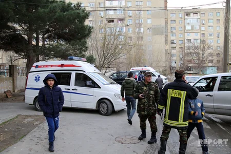 Bakıda yataqxanada baş verən yanğın söndürülüb - YENİLƏNİB - FOTO