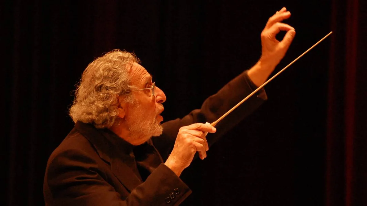 Məşhur italiyalı bəstəkar Luis Enrike Bakalov vəfat edib