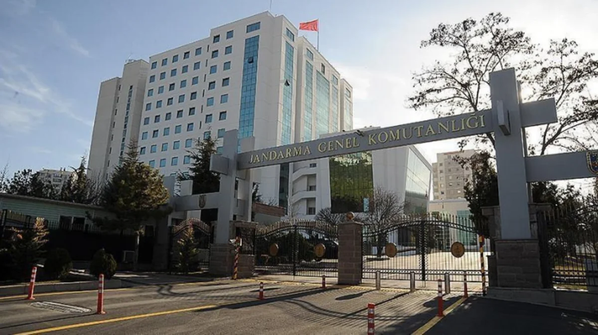 В Турции уволены 1218 сотрудников МВД