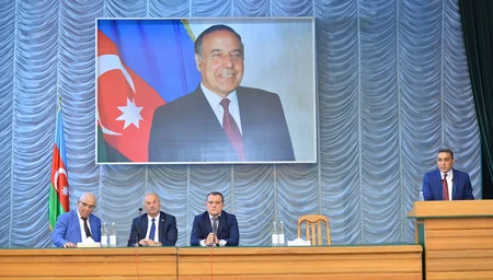 Mingəçevir Dövlət Universitetinin yeni rektoru kollektivə təqdim edilib