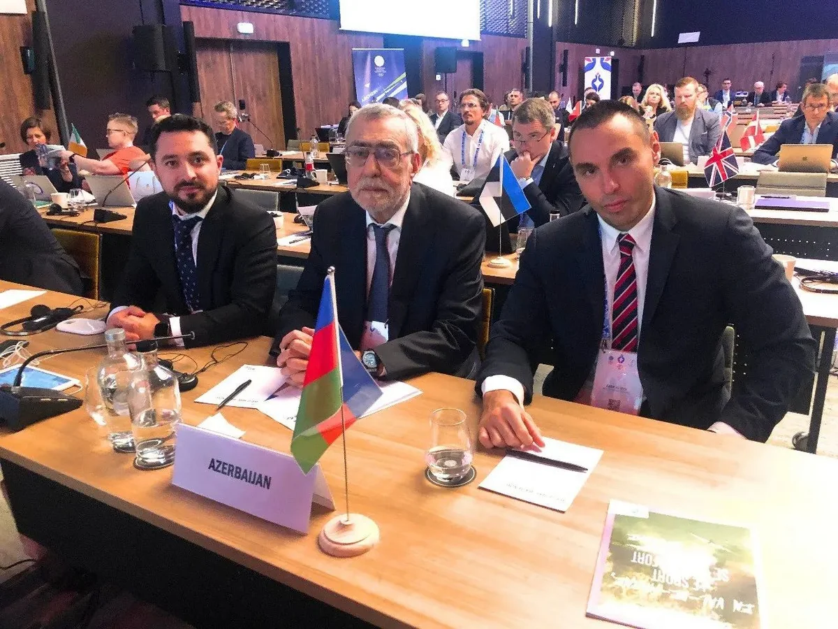 Milli Olimpiya Komitəsinin rəsmiləri EOC-un seminarında iştirak edirlər