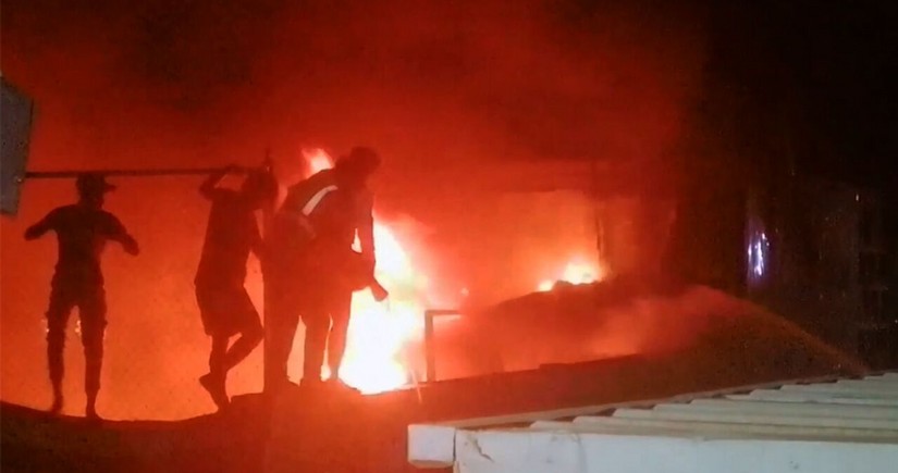 İraqdakı yanğında ölənlərin sayı 63-ə çatıb - YENİLƏNİB