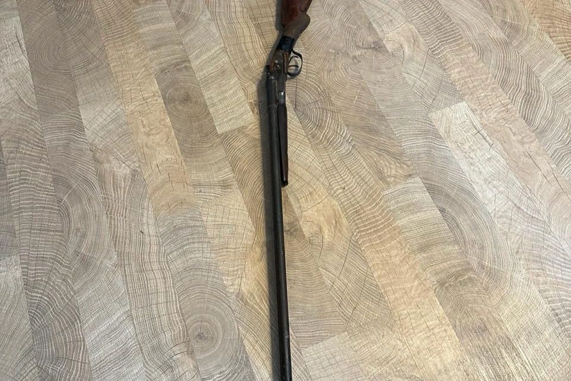 Ağdaş sakini odlu silahı polisə könüllü təhvil verib