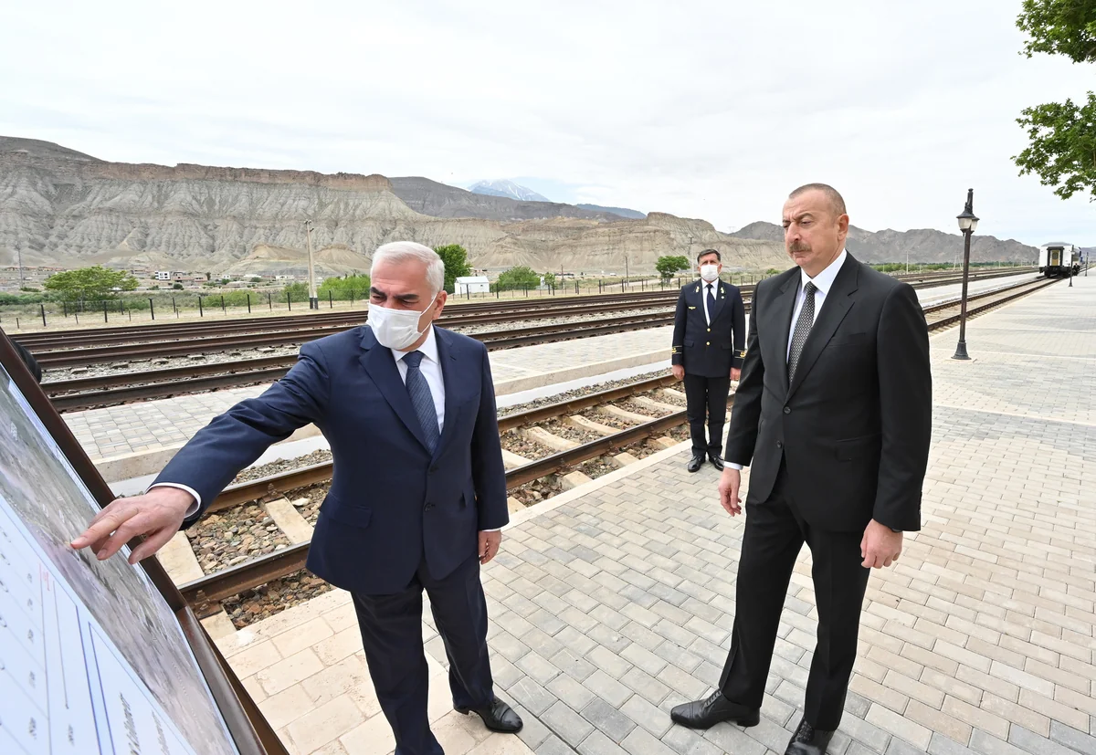 President Ilham Aliyev views Ordubad railway station
