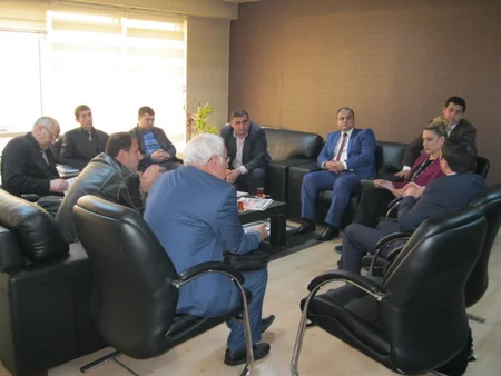Azərbaycanda 5 KİV-in adının Mətbuat Şurasının qara siyahısına salınması üçün təqdimat hazırlanıb