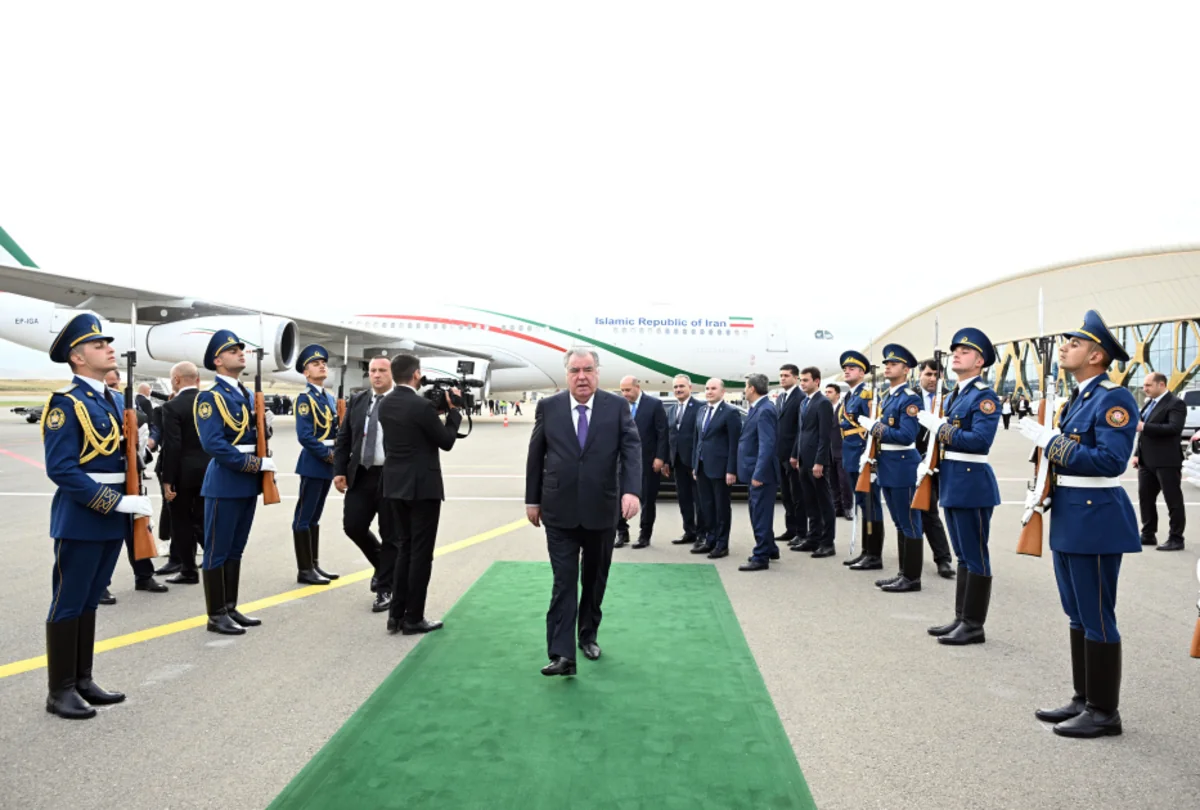 Tacikistan Prezidenti Emoməli Rəhmonun Azərbaycana səfəri başa çatıb