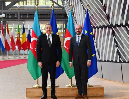 Prezident İlham Əliyevin Şarl Mişellə təkbətək görüşü keçirilib