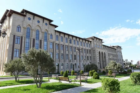 Prezident Aqrar Universitetin yeni tədris korpusunun açılışında iştirak edib - YENİLƏNİB
