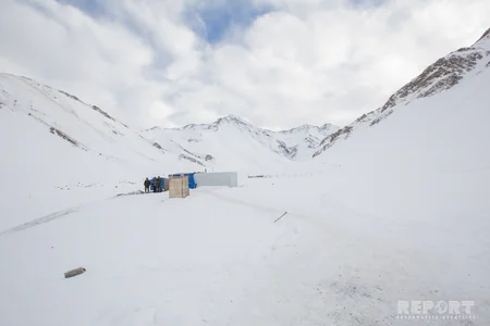 Alpinistlərin itkin düşdüyü dağlardan - FOTOREPORTAJ