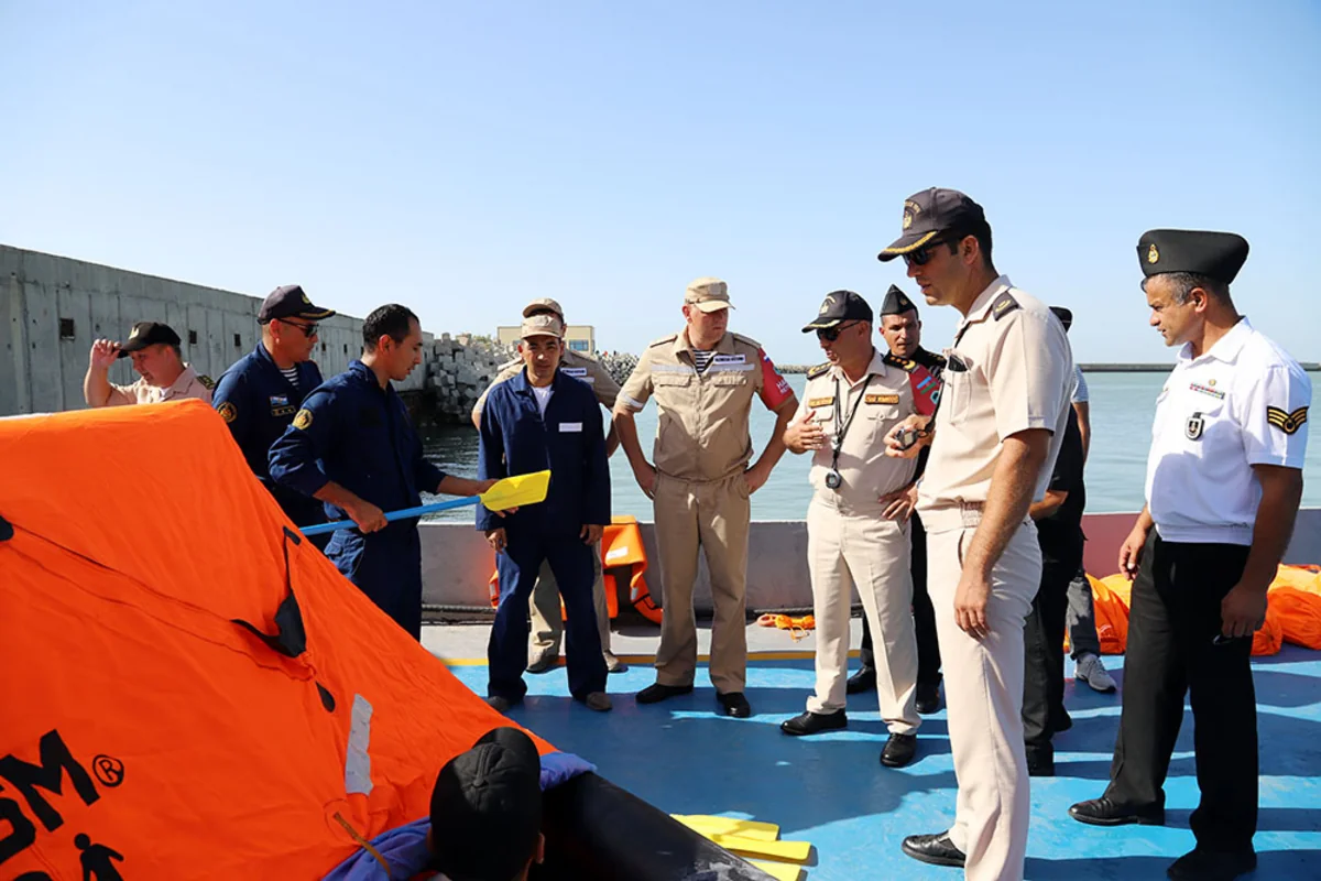 Azerbaijani military seamen successfully accomplish next stage