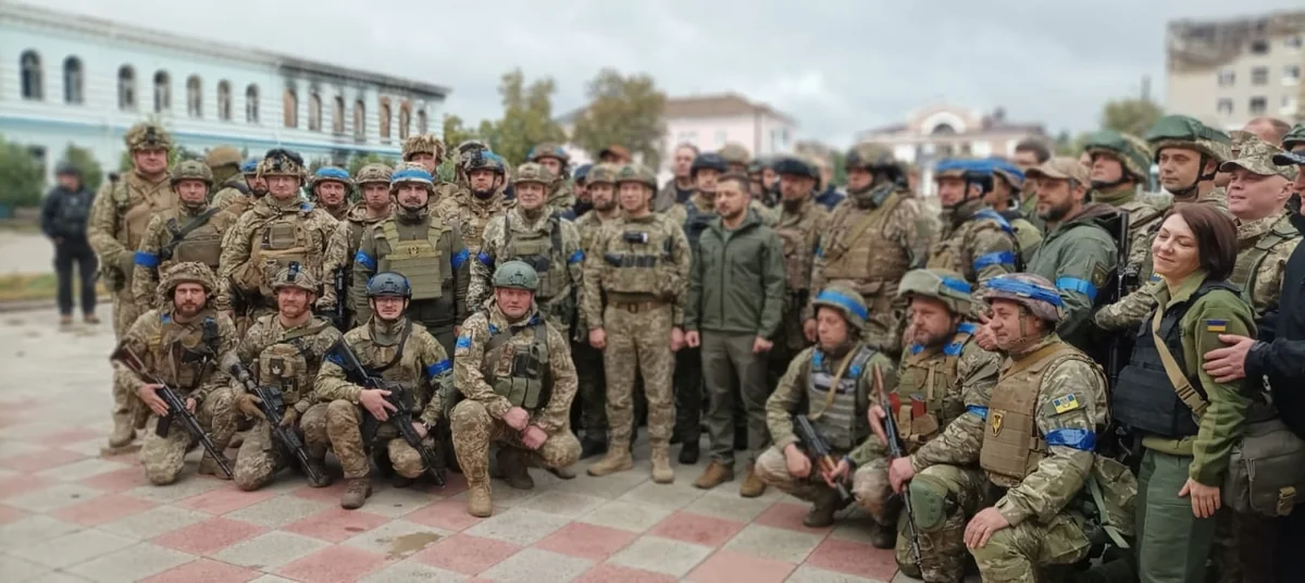 Zelenskyy visits liberated city of Izyum